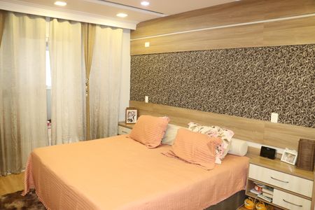 Casa para alugar com 240m², 3 quartos e 2 vagasSuíte 1