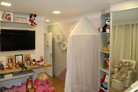 Casa para alugar com 240m², 3 quartos e 2 vagasSuíte 2