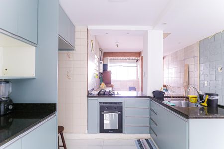 Apartamento à venda com 85m², 2 quartos e 1 vaga Apartamento à venda com 85m², 2 quartos e 1 vagaCozinha