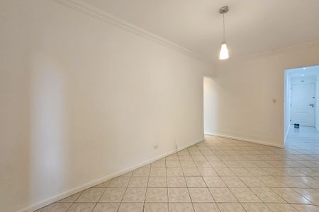 Sala de apartamento para alugar com 1 quarto, 53m² em Vila Maia, Guarujá