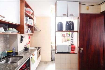 Apartamento à venda com 40m², 1 quarto e 1 vaga Apartamento à venda com 40m², 1 quarto e 1 vagaCozinha