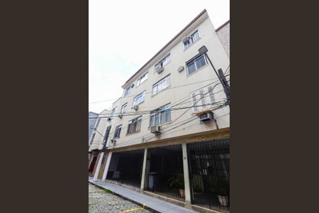 Apartamento à venda com 40m², 1 quarto e 1 vaga Apartamento à venda com 40m², 1 quarto e 1 vagaFachada