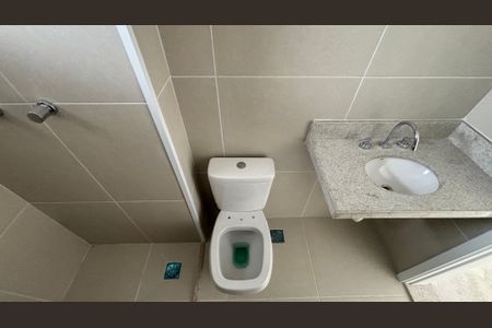 Apartamento à venda com 91m², 3 quartos e 2 vagas Apartamento à venda com 91m², 3 quartos e 2 vagasBanheiro Social