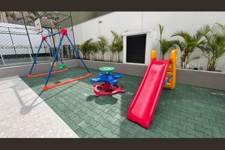 Apartamento à venda com 91m², 3 quartos e 2 vagas Apartamento à venda com 91m², 3 quartos e 2 vagasÁrea comum - Playground