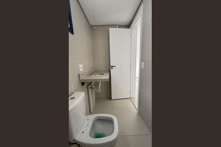 Apartamento à venda com 91m², 3 quartos e 2 vagas Apartamento à venda com 91m², 3 quartos e 2 vagasBanheiro da Suíte