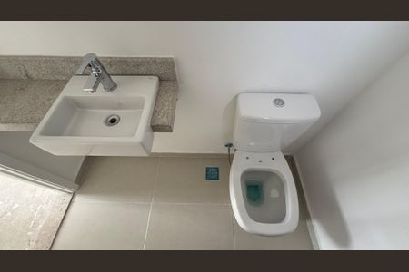 Apartamento à venda com 91m², 3 quartos e 2 vagas Apartamento à venda com 91m², 3 quartos e 2 vagasLavabo