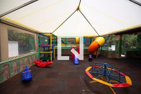 Apartamento à venda com 50m², 2 quartos e 1 vaga Apartamento à venda com 50m², 2 quartos e 1 vagaÁrea comum - Playground