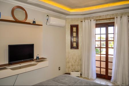 Casa à venda com 146m², 3 quartos e 2 vagas Casa à venda com 146m², 3 quartos e 2 vagasSuite