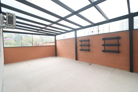 Apartamento à venda com 100m², 2 quartos e 2 vagasVaranda