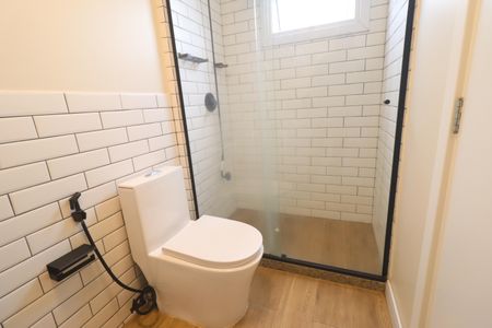 Apartamento à venda com 100m², 2 quartos e 2 vagasBanheiro da Suíte