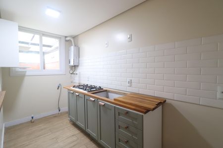 Apartamento à venda com 100m², 2 quartos e 2 vagasCozinha