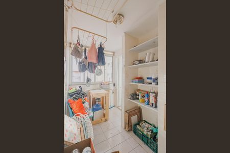 Apartamento à venda com 82m², 2 quartos e 1 vagaÁrea de Serviço