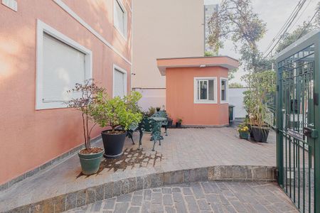 Apartamento à venda com 82m², 2 quartos e 1 vagaEntrada