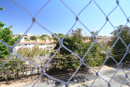 Apartamento à venda com 68m², 2 quartos e 1 vagaQuarto 2 - Vista