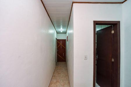 Casa para alugar com 250m², 3 quartos e 2 vagasCorredor