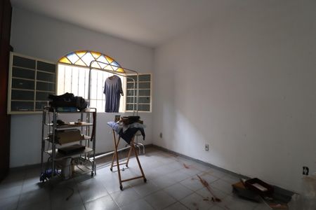 Casa para alugar com 500m², 4 quartos e 4 vagasQuarto 2