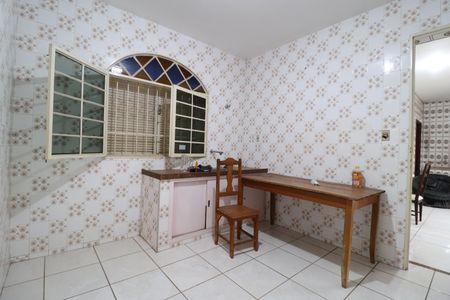 Casa para alugar com 500m², 4 quartos e 4 vagasCozinha