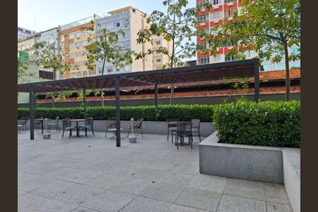 Apartamento à venda com 74m², 2 quartos e 1 vaga Apartamento à venda com 74m², 2 quartos e 1 vagaFoto 01
