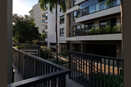 Apartamento à venda com 74m², 2 quartos e 1 vaga Apartamento à venda com 74m², 2 quartos e 1 vagaFoto 01