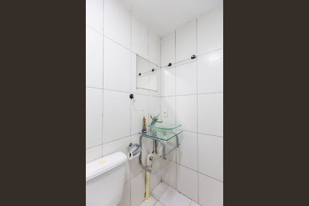 Apartamento à venda com 59m², 2 quartos e 1 vagaBanheiro Social