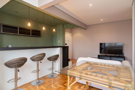 Sala de apartamento à venda com 2 quartos, 84m² em Cerqueira César, São Paulo