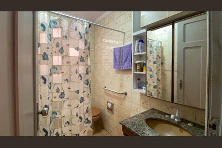 Casa à venda com 70m², 2 quartos e 2 vagasBanheiro