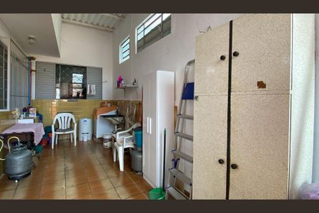 Casa à venda com 70m², 2 quartos e 2 vagasÁrea de Serviço