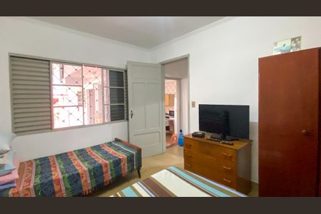 Casa à venda com 70m², 2 quartos e 2 vagasQuarto 2