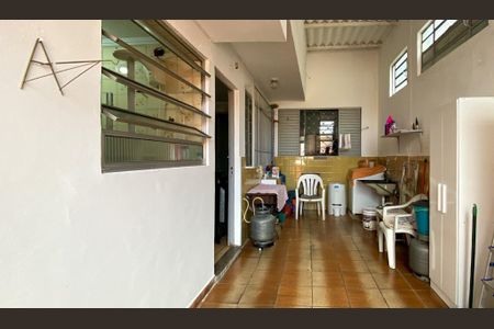 Casa à venda com 70m², 2 quartos e 2 vagasÁrea de Serviço