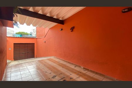 Casa à venda com 70m², 2 quartos e 2 vagasGaragem