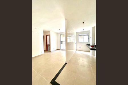 Sala/Cozinha de apartamento à venda com 2 quartos, 70m² em Camaquã, Porto Alegre