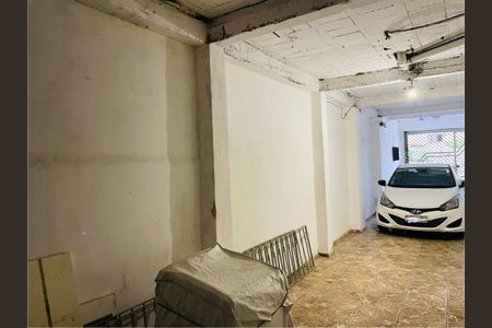Casa à venda com 300m², 6 quartos e 3 vagas Casa à venda com 300m², 6 quartos e 3 vagasGaragem