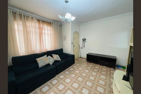 Sala de casa à venda com 6 quartos, 300m² em Jardim Sao Francisco, Guarulhos