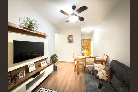 Apartamento à venda com 60m², 2 quartos e 1 vagaSala
