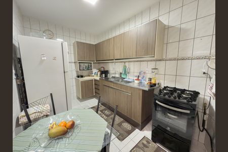 Apartamento à venda com 60m², 2 quartos e 1 vagaCozinha