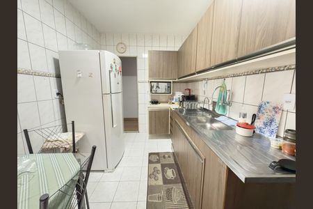 Apartamento à venda com 60m², 2 quartos e 1 vagaCozinha