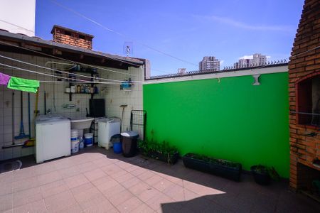 Casa à venda com 289m², 3 quartos e 6 vagasÁrea de Serviço