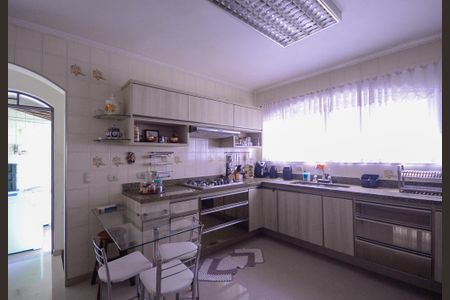 Casa à venda com 289m², 3 quartos e 6 vagasCozinha