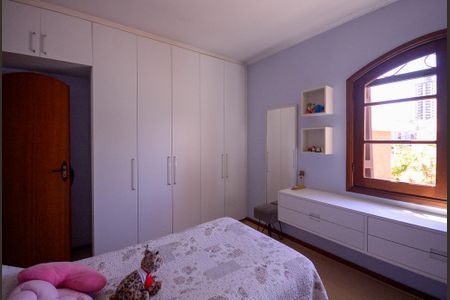 Casa à venda com 289m², 3 quartos e 6 vagasQuarto 1