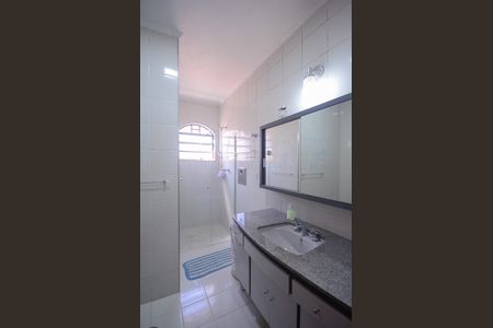 Casa à venda com 289m², 3 quartos e 6 vagasBanheiro Social