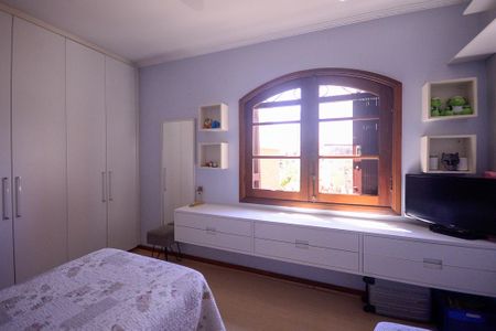 Casa à venda com 289m², 3 quartos e 6 vagasQuarto 1