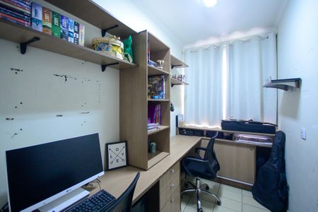 Casa à venda com 289m², 3 quartos e 6 vagasQuarto de Serviço