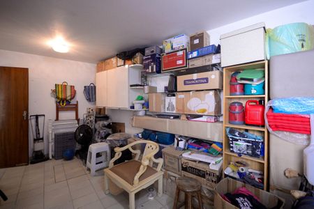 Casa à venda com 289m², 3 quartos e 6 vagasDeposito