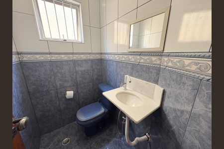 Casa à venda com 183m², 4 quartos e 2 vagasBanheiro da Suíte