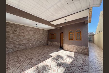 Casa à venda com 183m², 4 quartos e 2 vagasGaragem