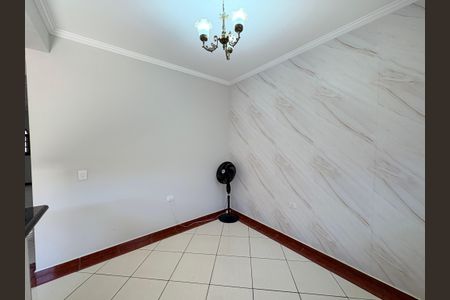 Casa à venda com 183m², 4 quartos e 2 vagasÁrea de Serviço