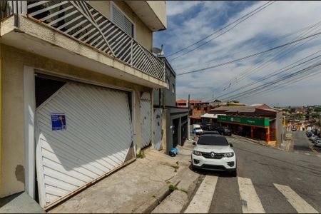 Casa para alugar com 60m², 1 quarto e 1 vaga Casa para alugar com 60m², 1 quarto e 1 vagaFachada