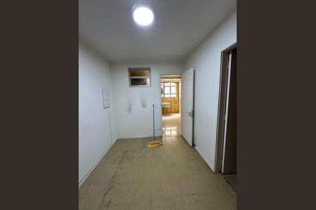Apartamento à venda com 202m², 4 quartos e 2 vagas Apartamento à venda com 202m², 4 quartos e 2 vagasFoto 05