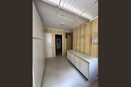 Apartamento à venda com 202m², 4 quartos e 2 vagas Apartamento à venda com 202m², 4 quartos e 2 vagasFoto 04