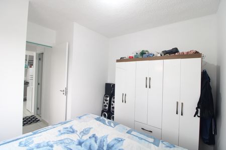 Quarto 1 de apartamento para alugar com 2 quartos, 34m² em Jardim Itacolomi, São Paulo